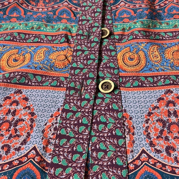 Colorful Patterned Button-Up Dress - Picture 4 of 9